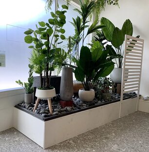 Большие напольные кашпо для цветов