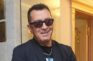Александр Буйнов