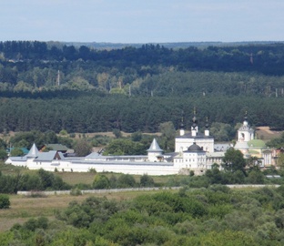 Монастыри Подмосковья