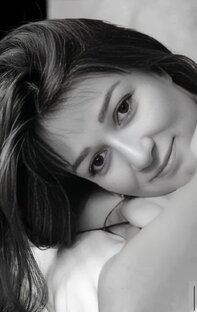 Не загадка я.