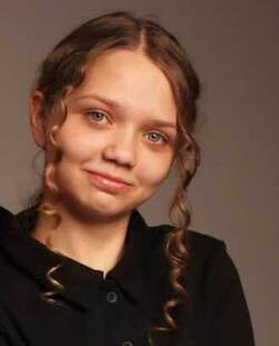 ПОЛИНА РИЛЛ