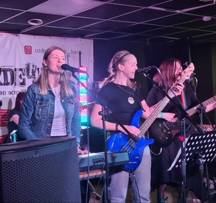 Новосибирская сцена музыкантов и поэтов