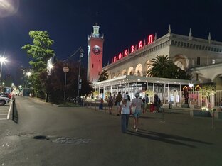 Более 10 больших городов России, прошли мои кеды)