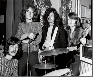 Led Zeppelin
