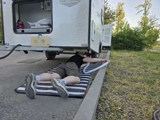 Про автономный быт в доме на колёсах