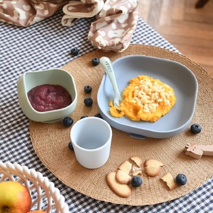 Детская посуда