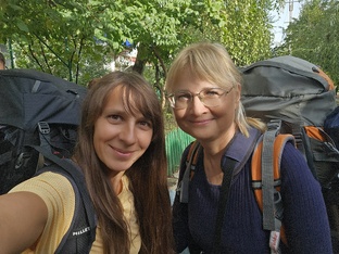 Коллаборации с другими блогерами.