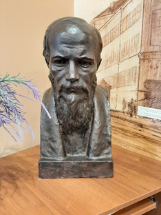 День рождения Достоевского