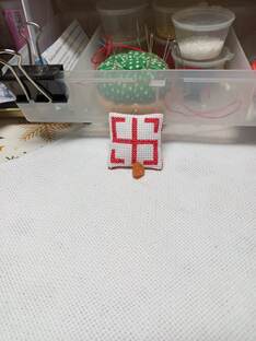 авторские амулеты в традиционной вышивке славян