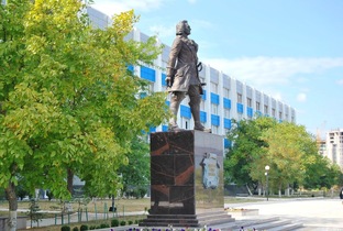 НВИМУ-16.