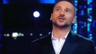 «Ну-ка, все вместе! Хором!»