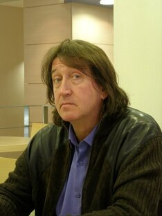 Истории написания песен