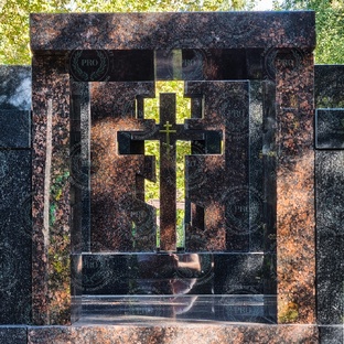 Памятники на могилу 