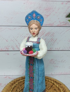 Русская красавица, ватная игрушка на пасхальную тему