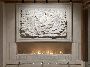 Биокамин в бассейне