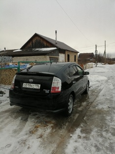 Тойота Приус 20