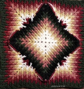 ПЛЕД ИЗ 12 КВАДРАТОВ