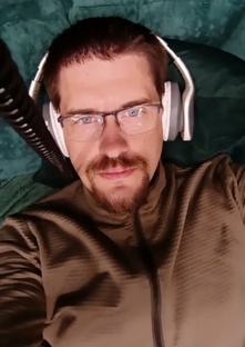 10 вопросоV с Романом Некрасовым