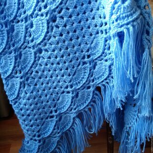 Кружевные шали и палантины