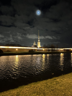 Петербург…