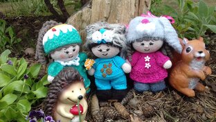 Пупсы в разных костюмах 