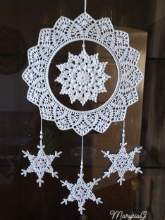 Снежинки, колокольчики, шары