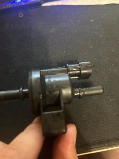 12611801 КЛАПАН, ЭЛ-МАГН ПРОДУВКИ КАНИСТРЫ ВЫБРОСА ИСПАР