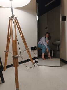 Быть женщиной