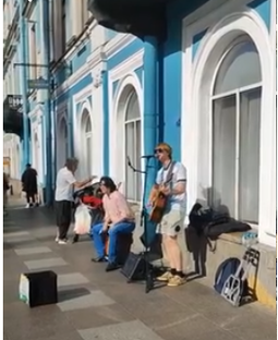 Уличные музыканты Петербурга