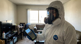 Запах гари, трупный запах