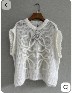 Безрукавки,жилеты.