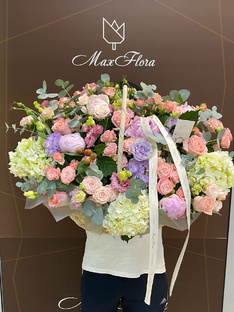 Корзина цветов 