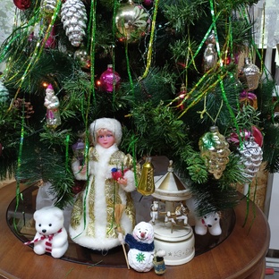 2025 год  всего понемногу