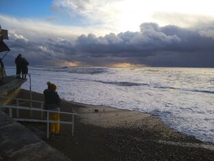 Жизнь в Лазаревском. Кавказ.