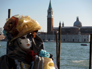Карнавал в Венеции.