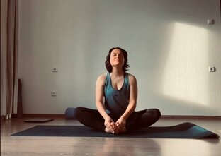 Кейсы онлайн-школы йоги