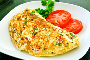 Омлет это вкусно 😋 