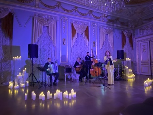 Особняк Серебрякова. Магия свечей и французской музыки