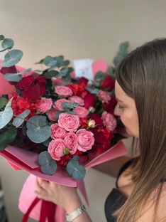 Авторские букеты для любого повода