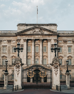 Дворцы Англии