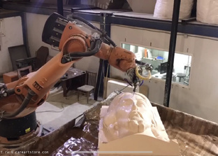 Роботы и IT в скульптуре