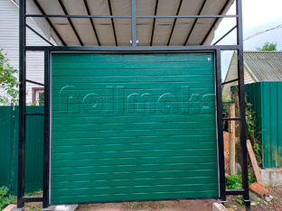 Монтаж секционных ворот: на что смотреть перед покупкой, кроме цены