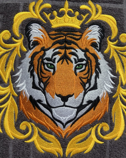 Вышивка на полотенце 