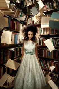 жизнь в твердом переплете 