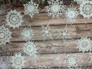 Снежинки крючком вяжем вместе шаг за шагом 