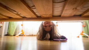 Раз, два, три - папа ты меня найди 