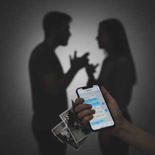 Скандалы и разоблачения