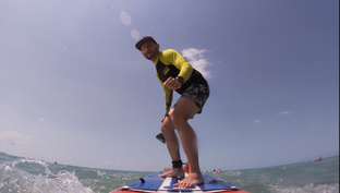 Supboard surfing 