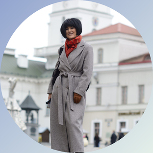 Не только танцую, ещё и пишу.