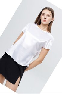 Блуза атласная белая